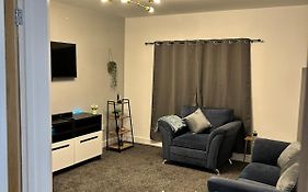 Cozy Serene Flat